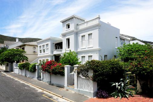 Barry Hall Apartments