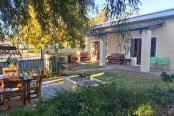 28/43 - Libby's Lodge - Family Garden Room (sleeps 3)