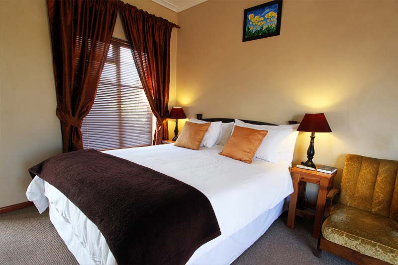 Ramasibi Bed & Breakfast - Parow Accommodation.