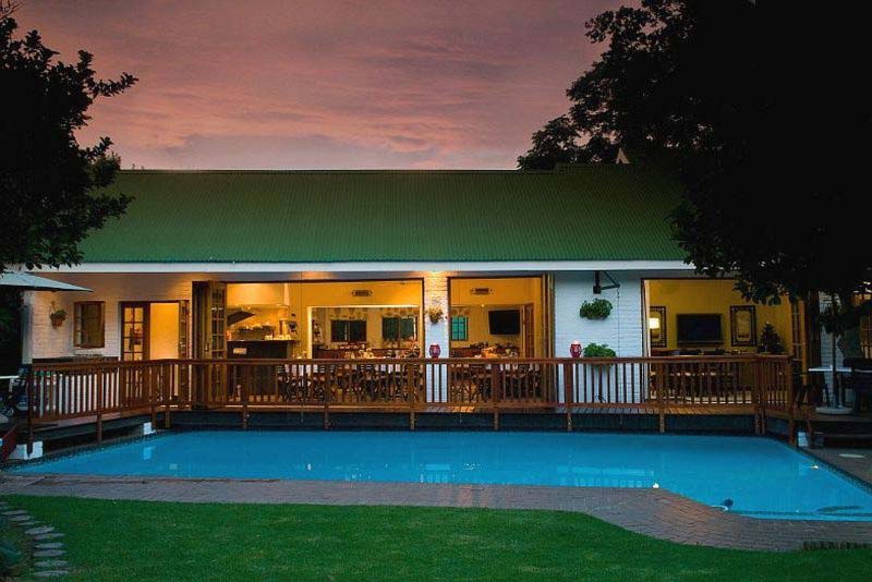 Rivonia Premier Lodge - Rivonia Accommodation.