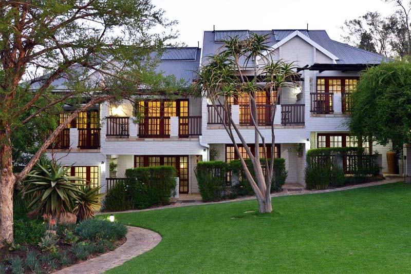 Rivonia Premier Lodge - Rivonia Accommodation.