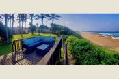 16/28 - Beach deck with furniture