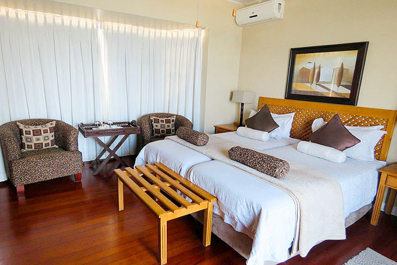 Tradewinds Lodge Amanzimtoti Central