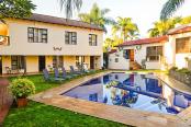 2/12 - Pool area - Ponciana Superior Guesthouse - Bed and Breakfast Hartbeespoort Dam