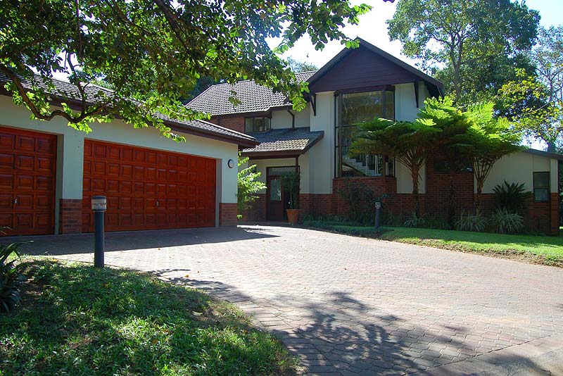 Selborne Tasselberry Lodge Pennington