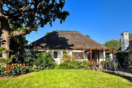 Thatchwood Cottage