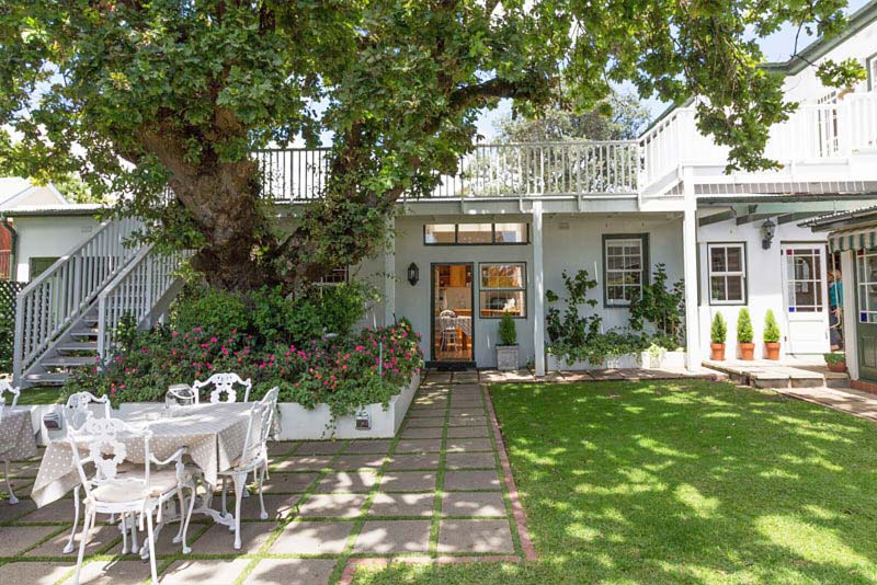 Sandown Lodge Rondebosch