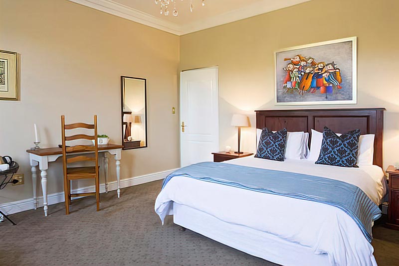 Capeblue Manor House Lakeside