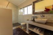 83/105 - Isaks Eden - Self Catering