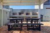 15/18 - Aandvari Zeezicht Bloubergstrand - Braai area