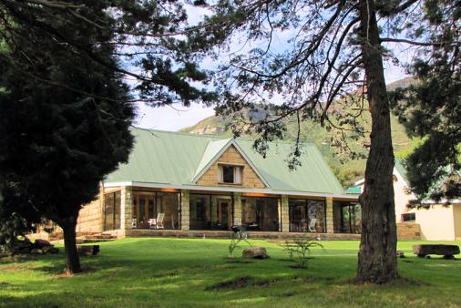 The Clarens Country House