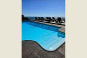 32/54 - COMMUNAL POOL