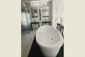 45/54 - WEDDING ENSUITE 1