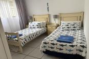 17/26 - Second bedroom (without bunk bed)