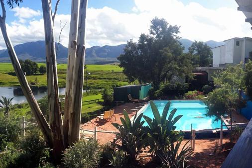Ibis Place Guesthouse