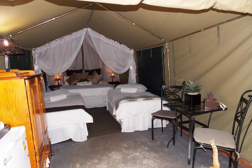 Hartbeespoort Country Hotel - Tented Camps & Camping