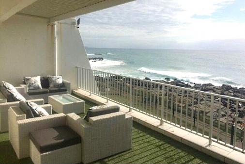 10 La Mustique - Ballito Central Accommodation.