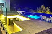 1/19 - Tebuah Private Lodge Pool and sunken Bar area