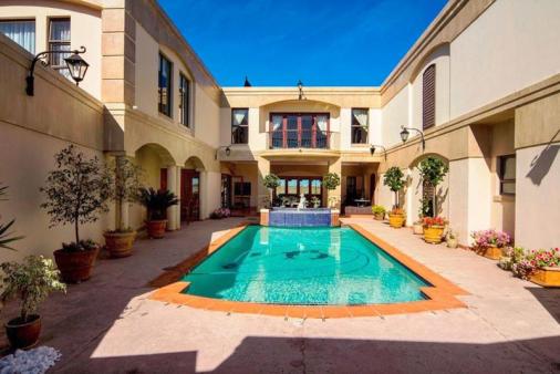 Casa Mia Guest House