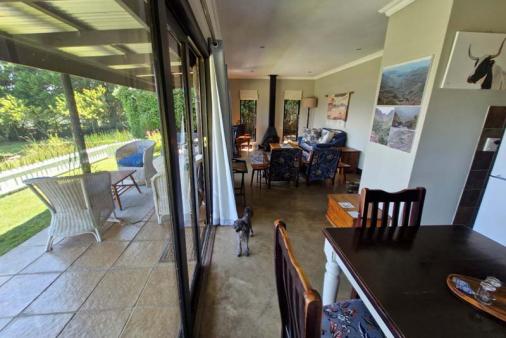 9 Stoney Way Cottage - Underberg Accommodation.