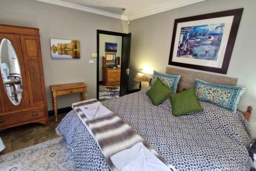 9 Stoney Way Cottage - Underberg Accommodation.