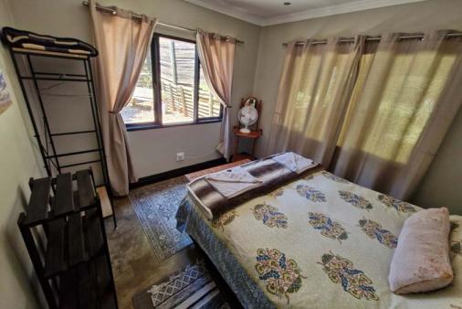 9 Stoney Way Cottage - Underberg Accommodation.