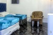 8/15 - Gift Guest House in Goodwood, Cape Town.